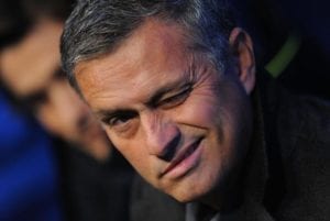 mourinho gesto complice