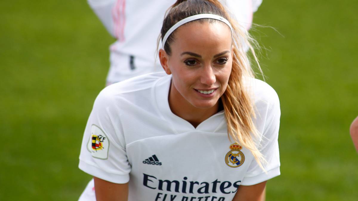 Fútbol y femenino II