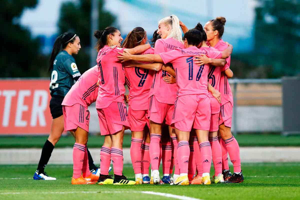 Real Madrid, 3 - Rayo Vallecano, 1: Las blancas aprenden a ganar