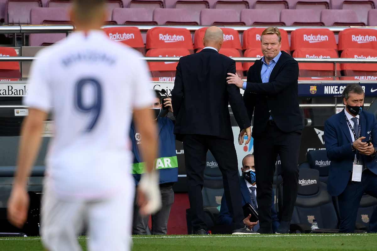 Zidane llegó tocado, tocado sale Koeman