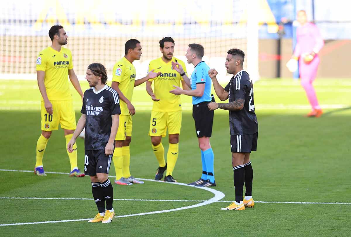 Hernández Hernández en el Villarreal - Real Madrid