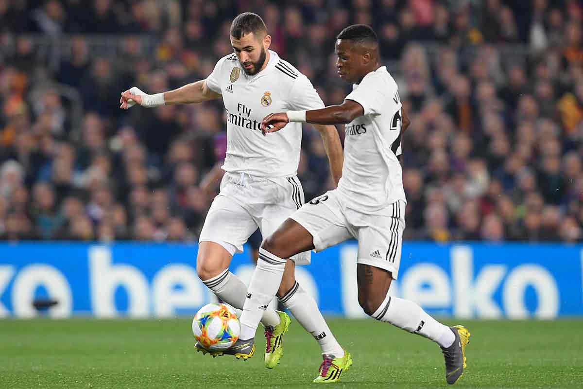 Un Real Madrid entre dos aguas
