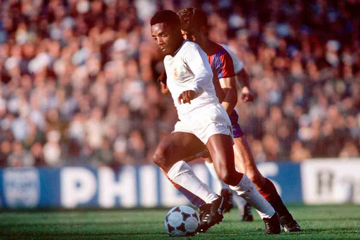 Laurie Cunningham Real Madrid Barça