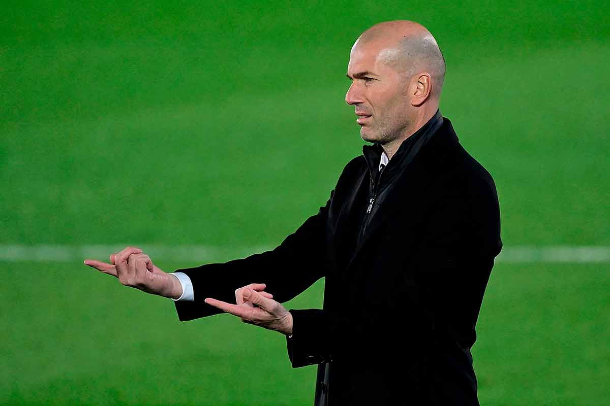 Real Madrid, 1, - Real Sociedad, 1: Mal día para pinchar