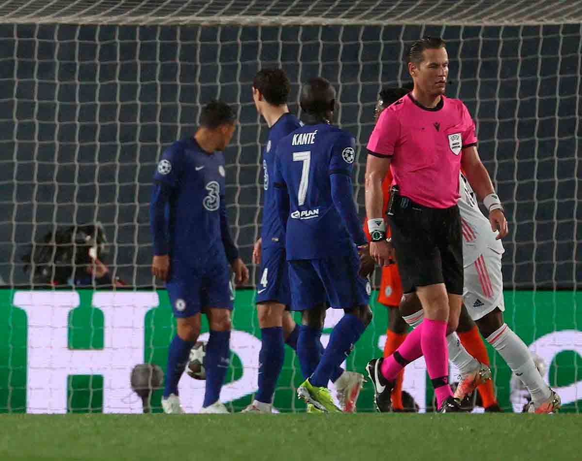 Danny Makkelie en el Real Madrid - Chelsea