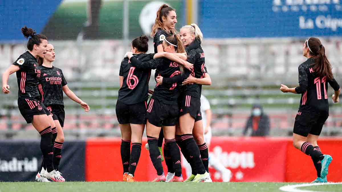 Crónica del Madrid CFF, 0 - Real Madrid, 2