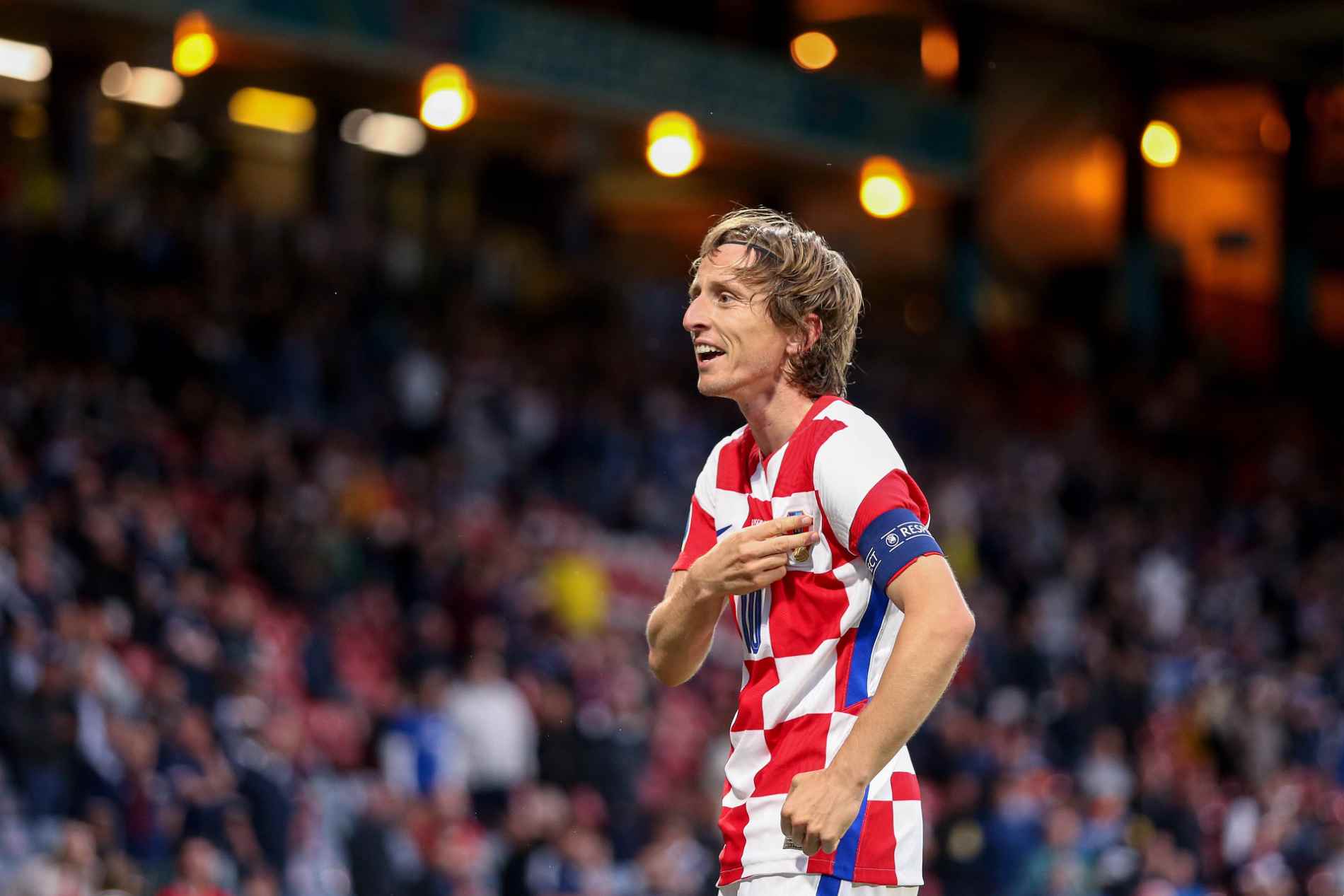 Luka Modric, Ministro de Exteriores