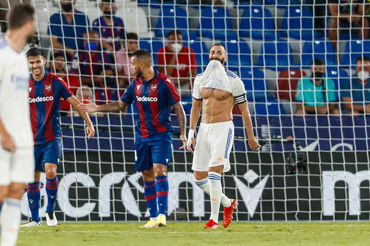 Levante, 3 - Real Madrid, 3: Empate de locos