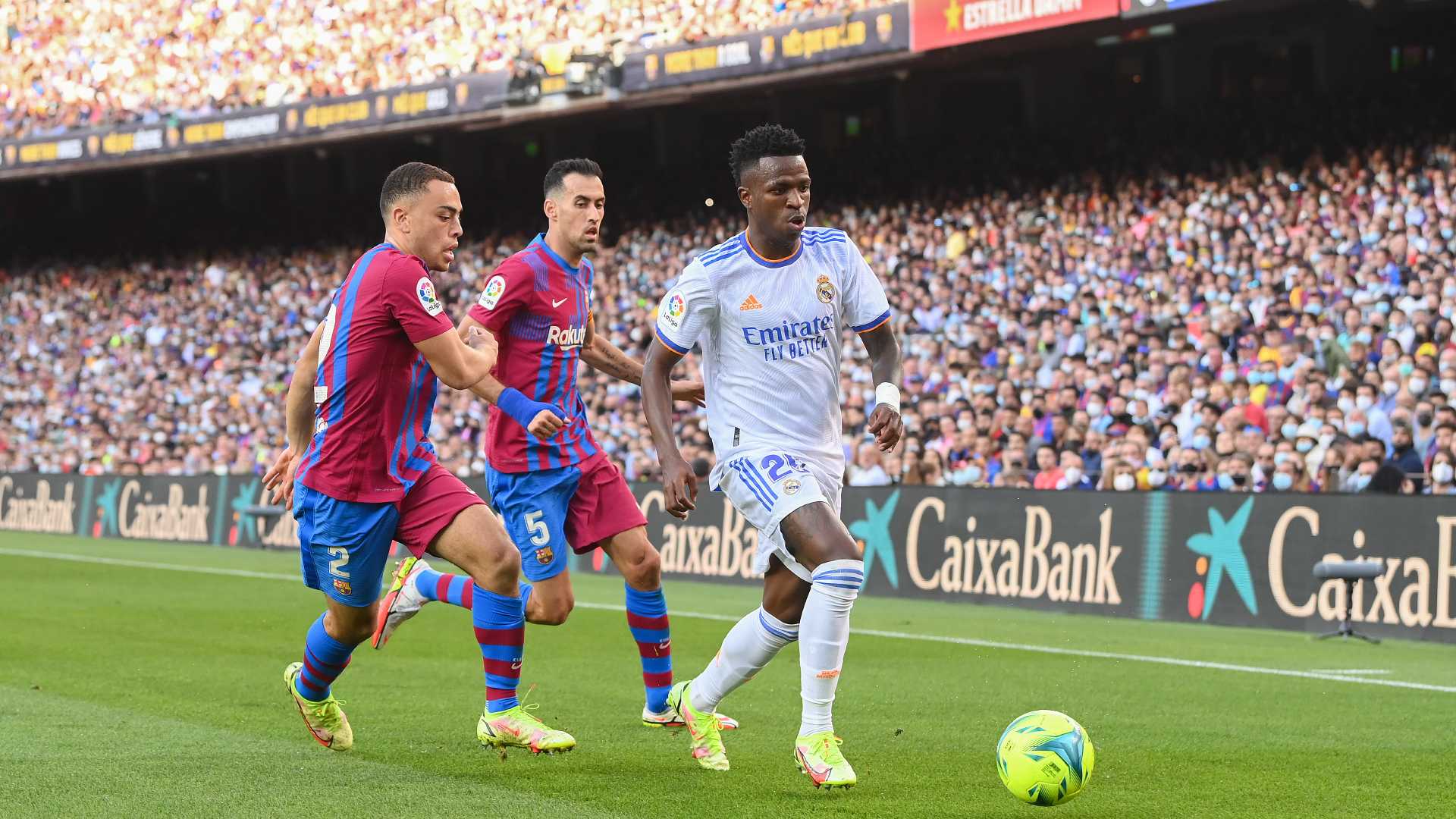 ¿Por qué pitaron a Vinicius en el Camp Nou?