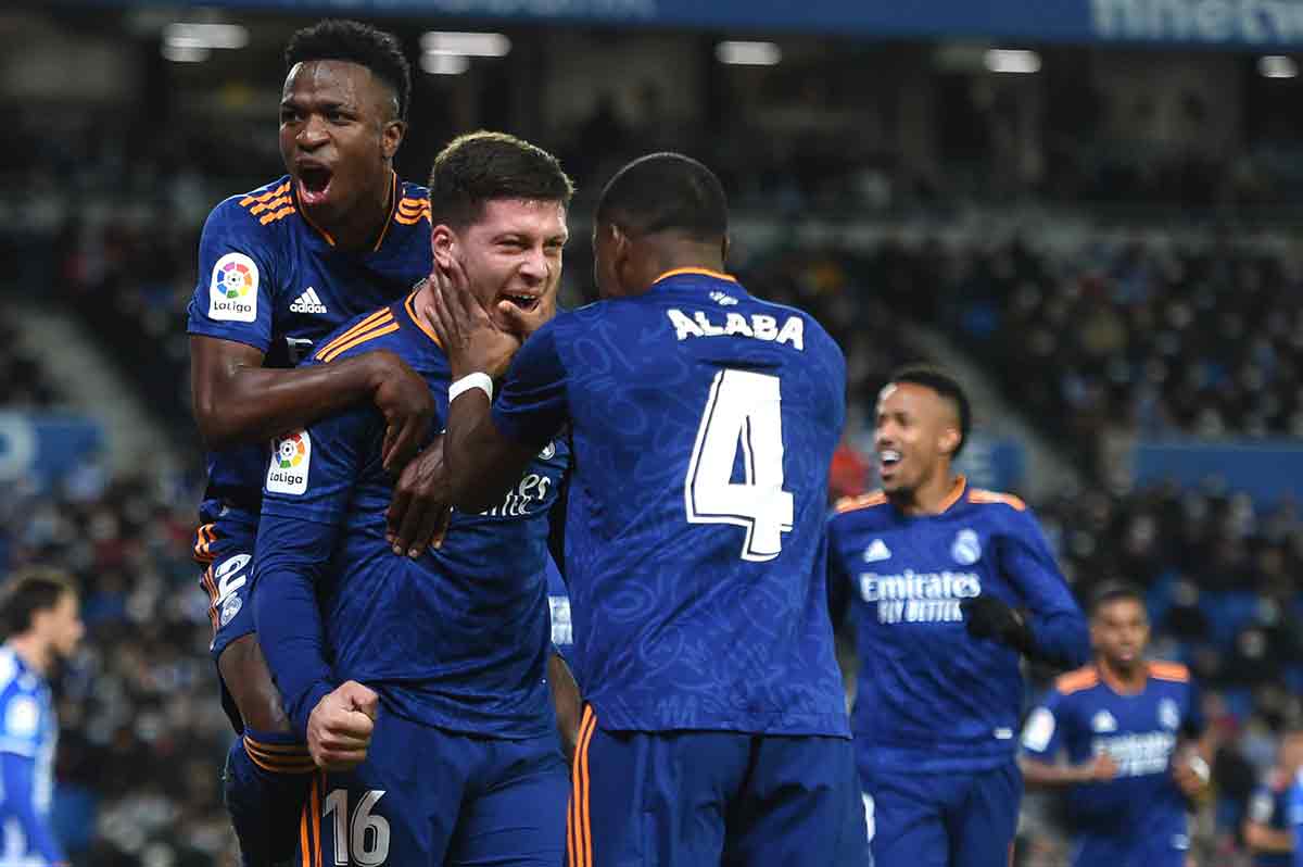 Real Sociedad, 0 - Real Madrid, 2: La resurrección de Jovic