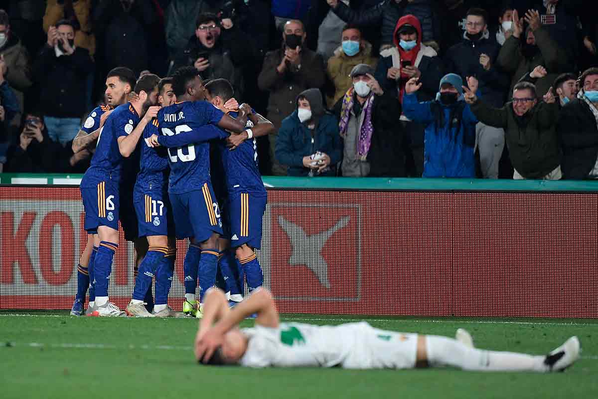 Elche, 1 - Real Madrid, 2: Por Gento