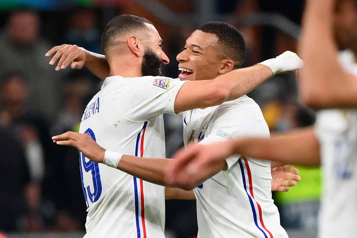 Benzema y Mbappé con Francia