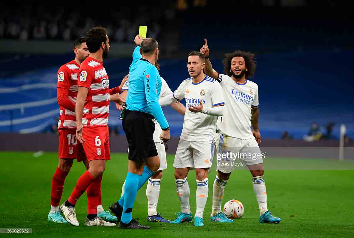 Mateu Lahoz en el Real Madrid, 1 - Granada, 0