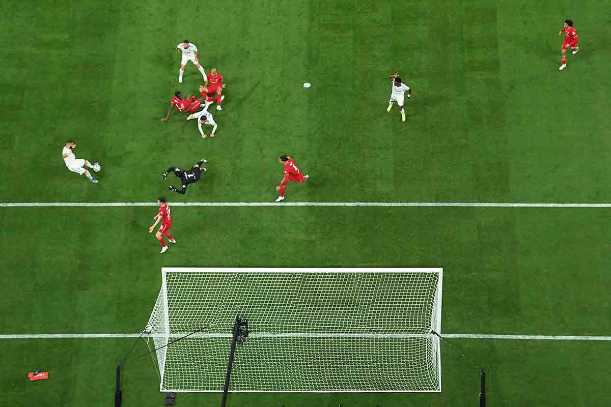 Benzema gol anulado Liverpool