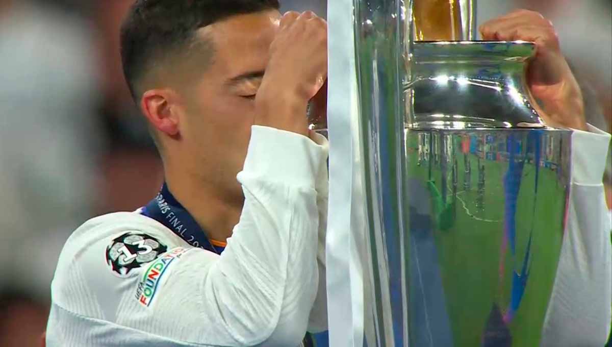 Lucas Vázquez mira la Copa de Europa