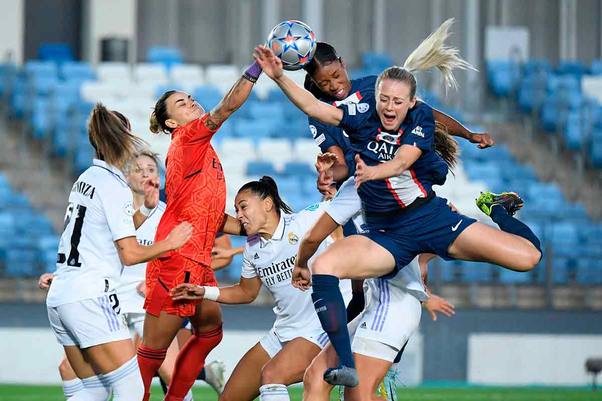 El Real Madrid femenino se tutea con los favoritos
