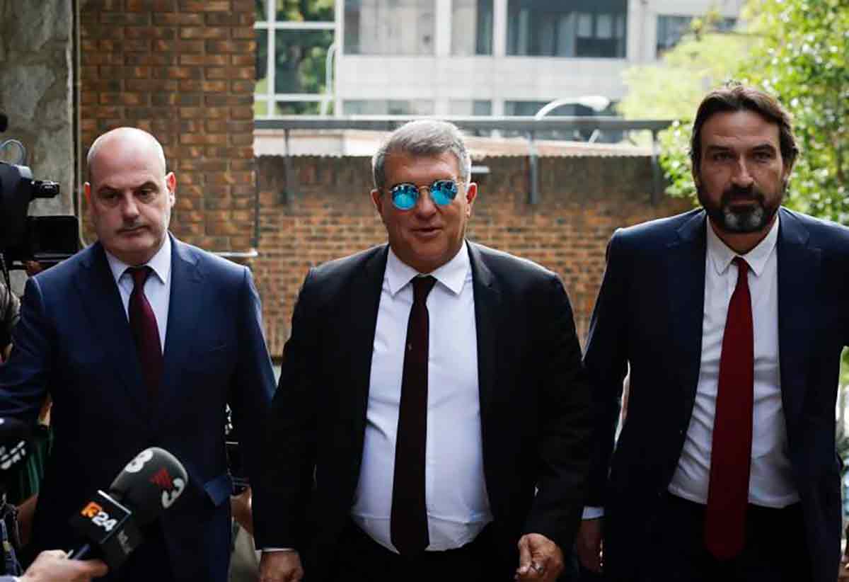 Hasta que bajó Laporta