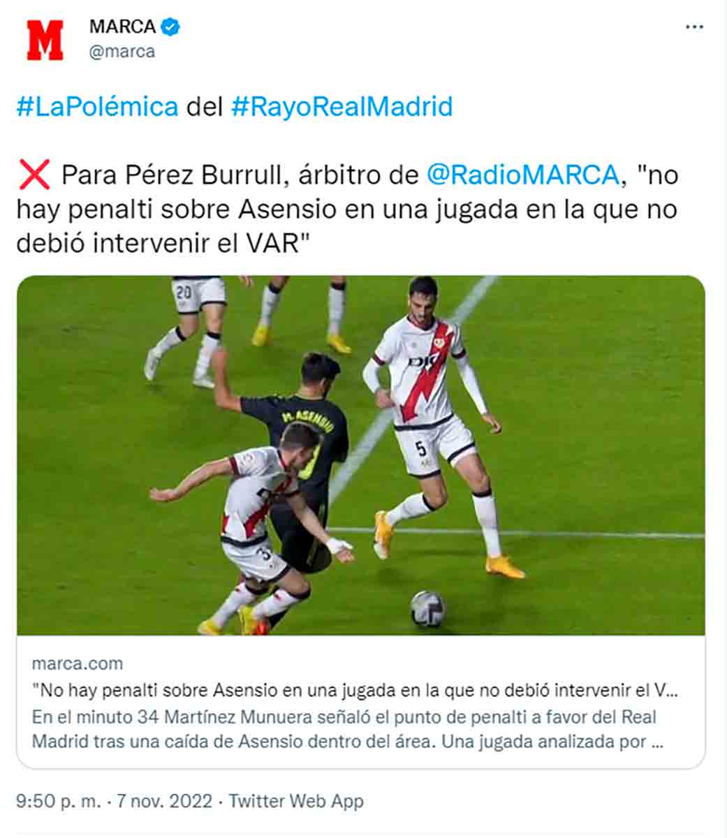 Pérez Burrul penalti Asensio Rayo.