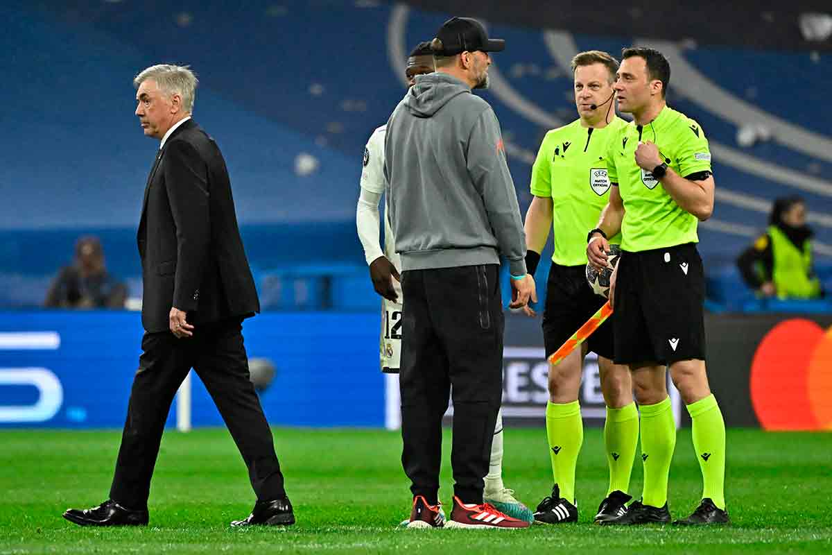 Felix Zwayer en el Real Madrid, 1 - Liverpool, 0