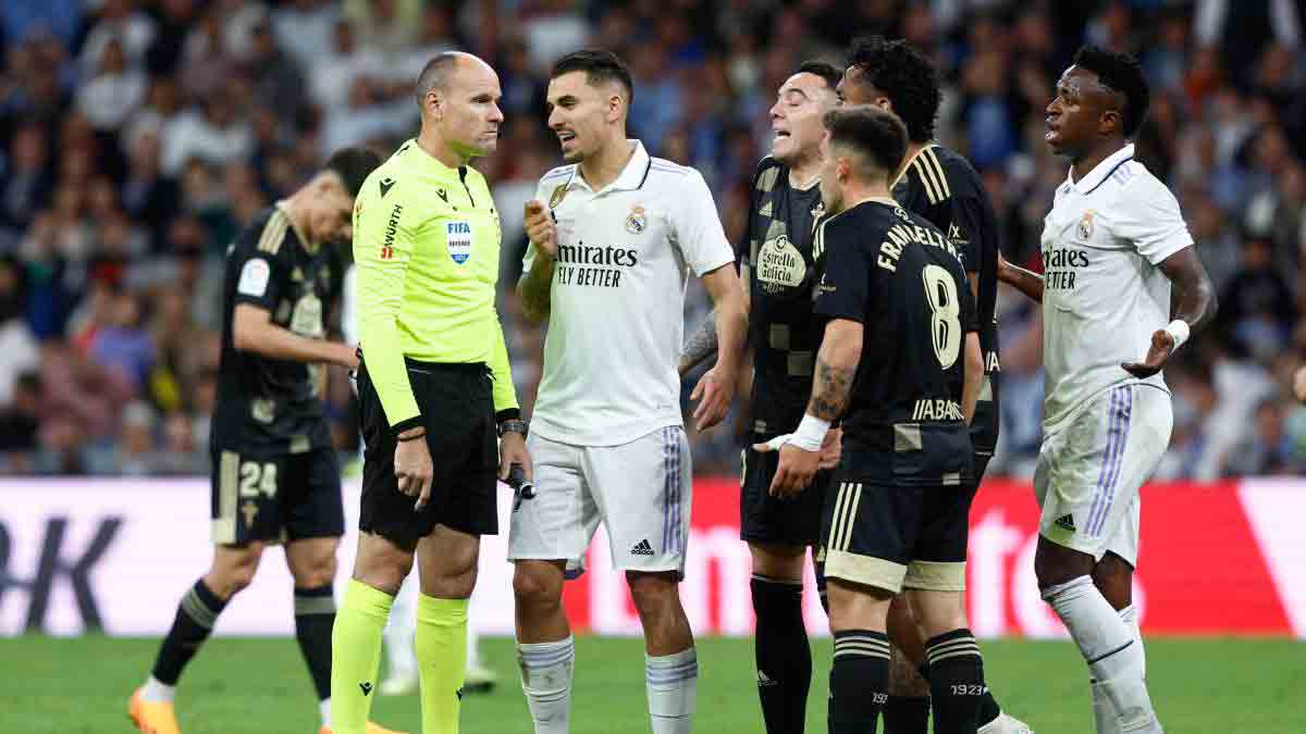 Mateu Lahoz en el Real Madrid, 2 - Celta de Vigo, 0