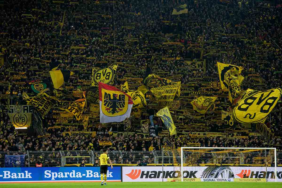 Borussia Dortmund sudtribune
