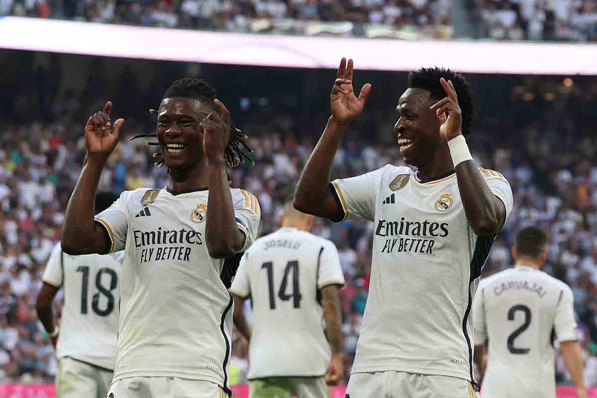4-0: Beatlemanía en el Bernabéu