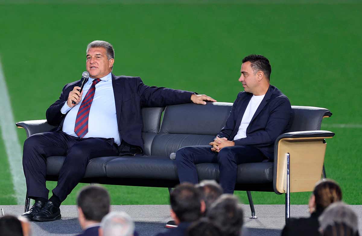Laporta y Xavi, Esteso y Pajares