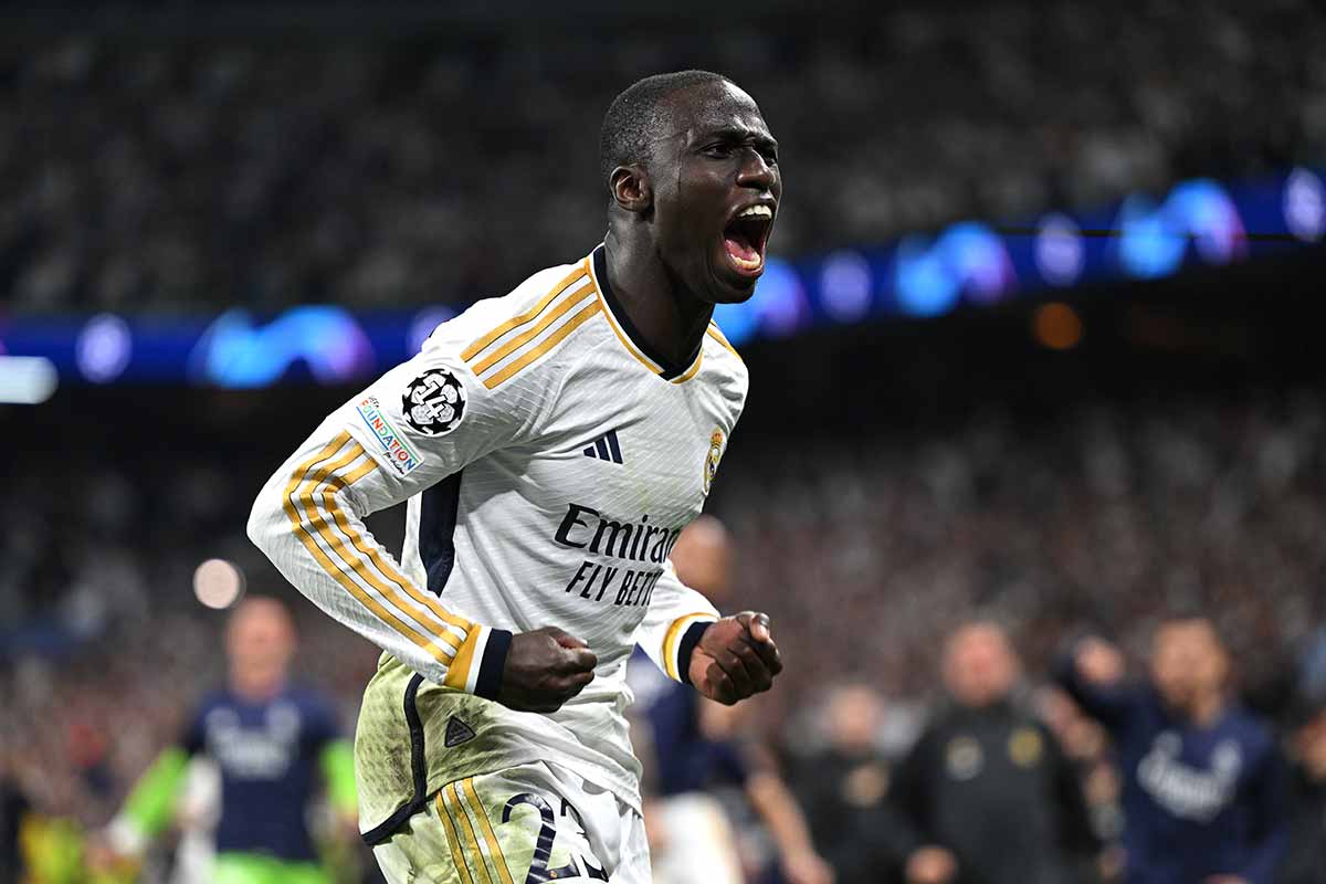 Héroes de la 15: Ferland Mendy