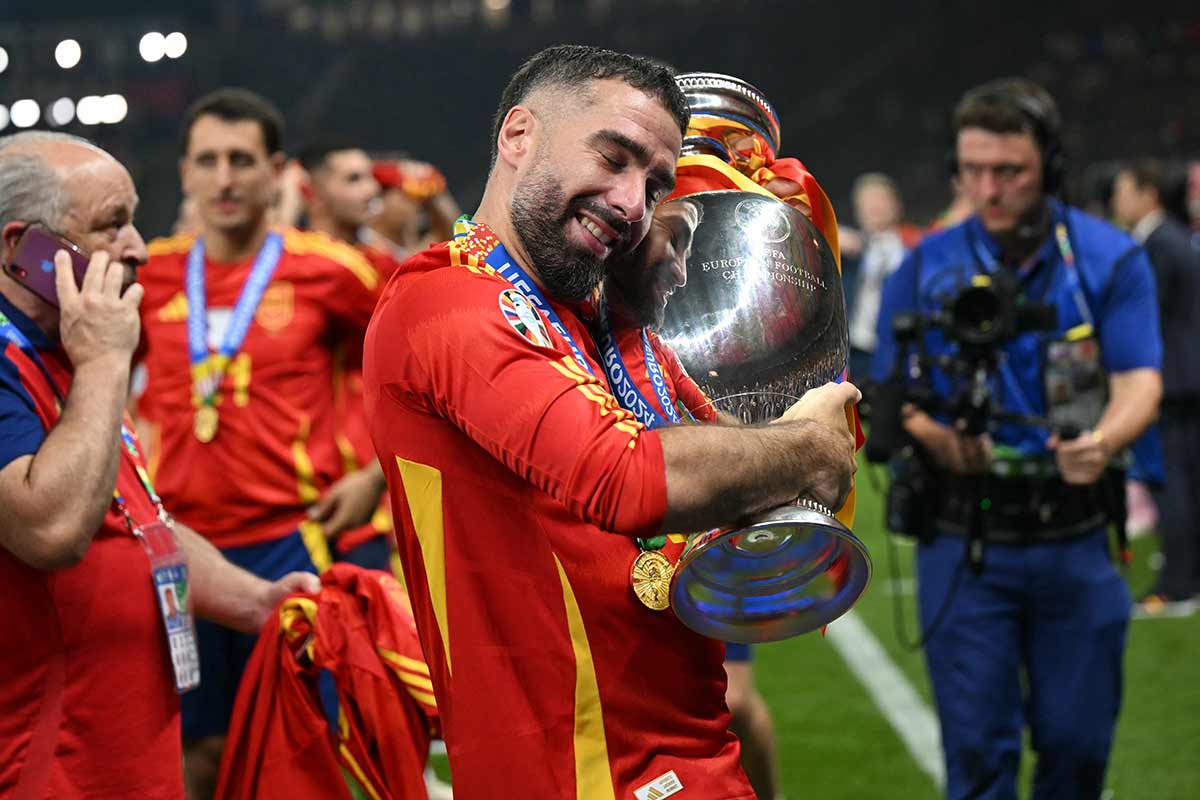 Dani Carvajal, el hombre que susurraba a los Musialas
