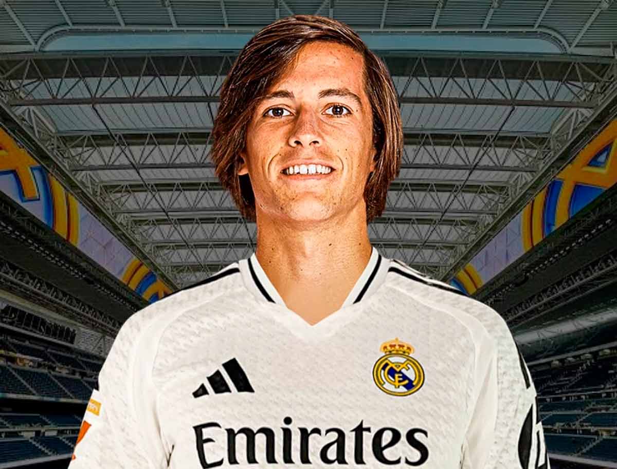 Álvaro Carreras vuelve al Real Madrid
