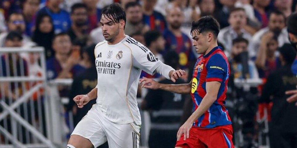 3-2: Raphinha gana la Supercopa (con un churro)